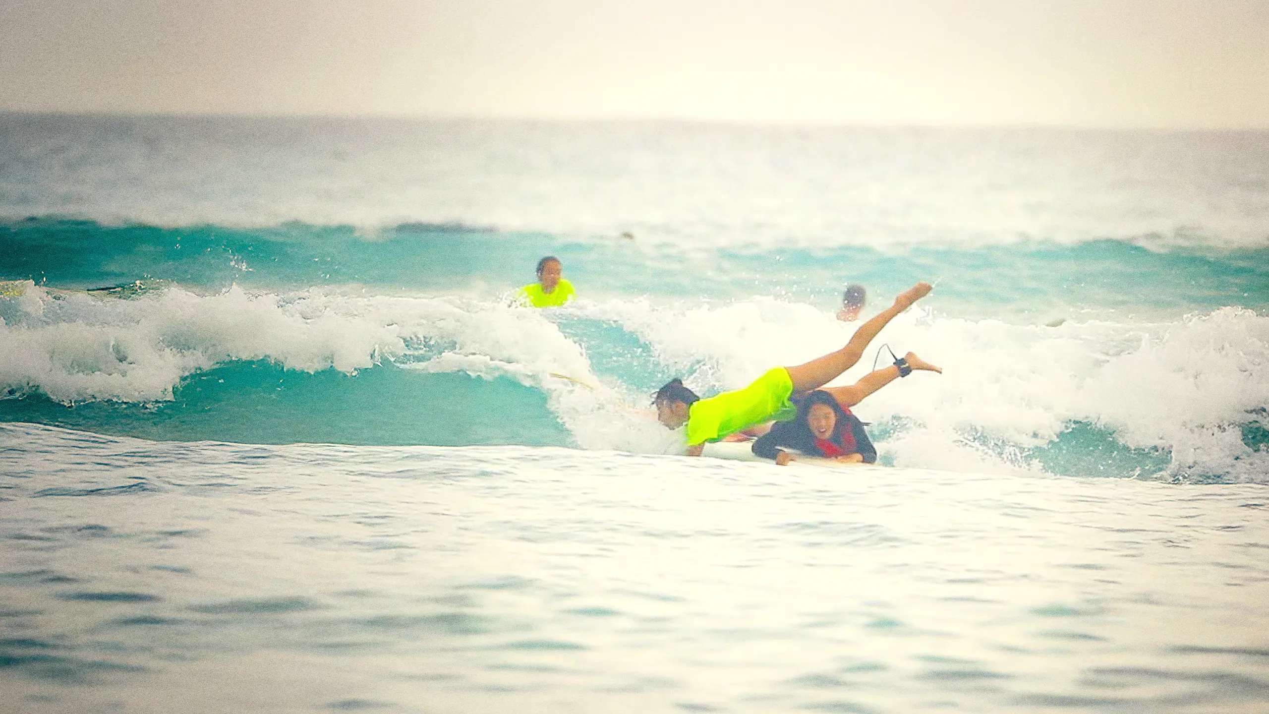 Surf Etiquette – A Survival Guide for Waikiki Kooks